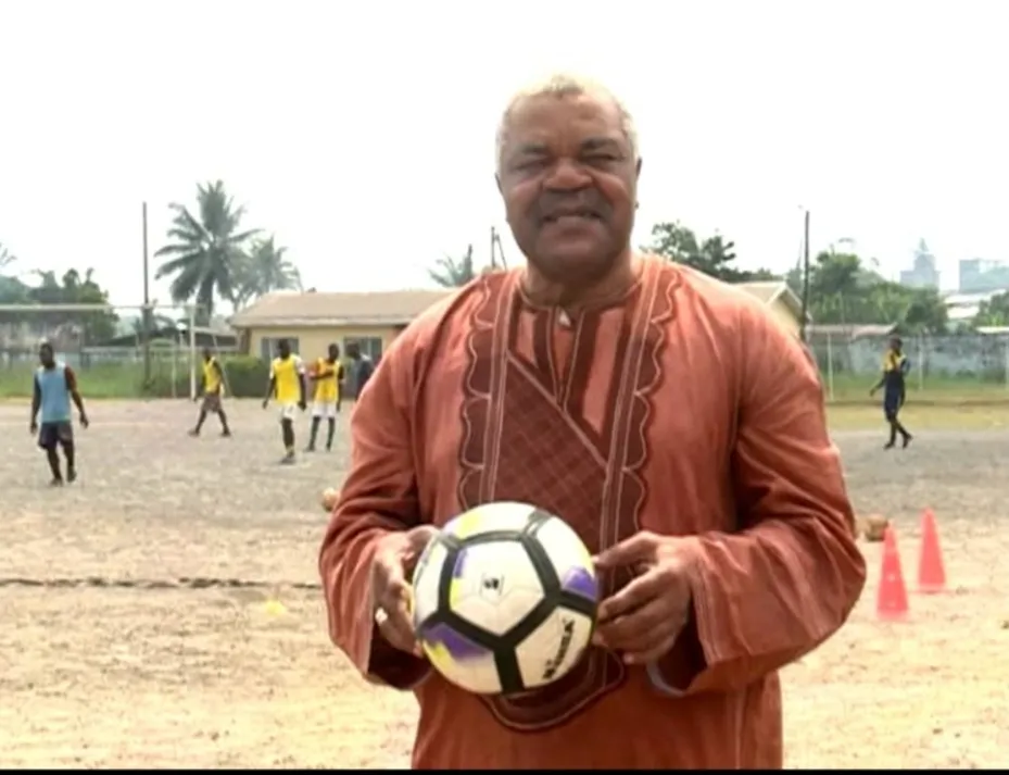 Canon sportif de Yaoundé: le conseil des sages suspend le président général Mve Elemva