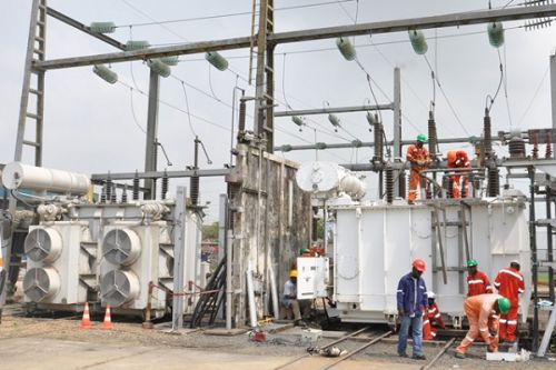 Fourniture d’électricité aux entreprises: le sauvetage de la Sonatrel à la zone industrielle Douala-Bassa