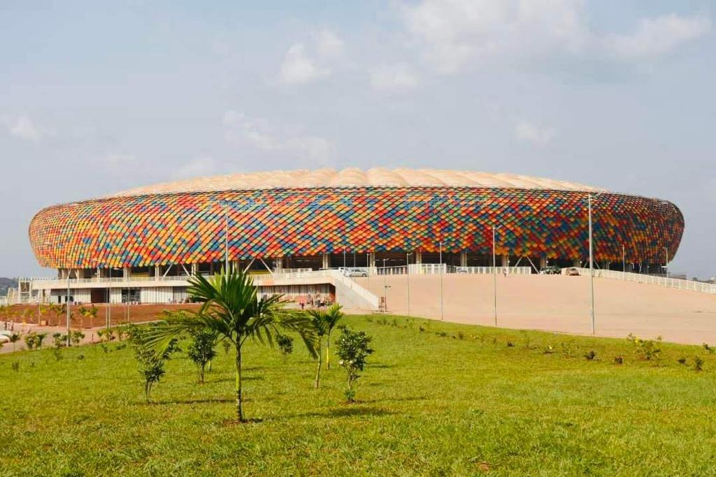 Office national des infrastructures et équipements sportifs: l’ancien footballeur Joseph Antoine Bell parmi les premiers dirigeants