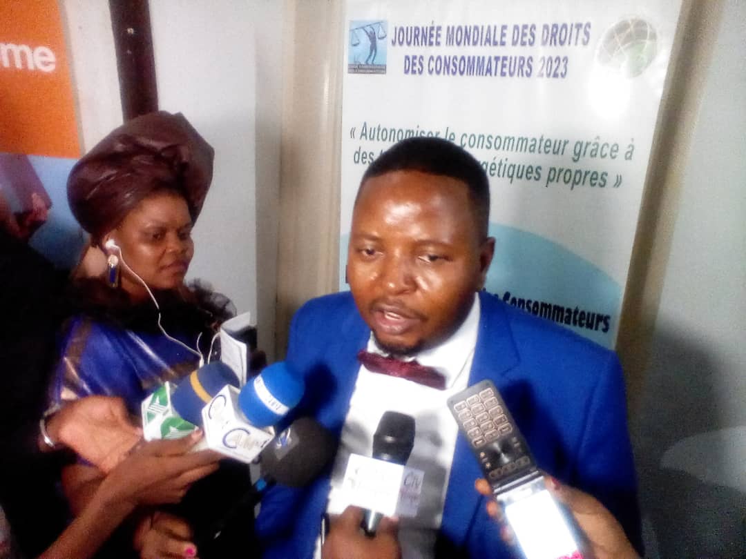 Cameroun : Delor Magellan Kamgaing Kamseu appelle à l’union des consommateurs pour mieux défendre leur cause.