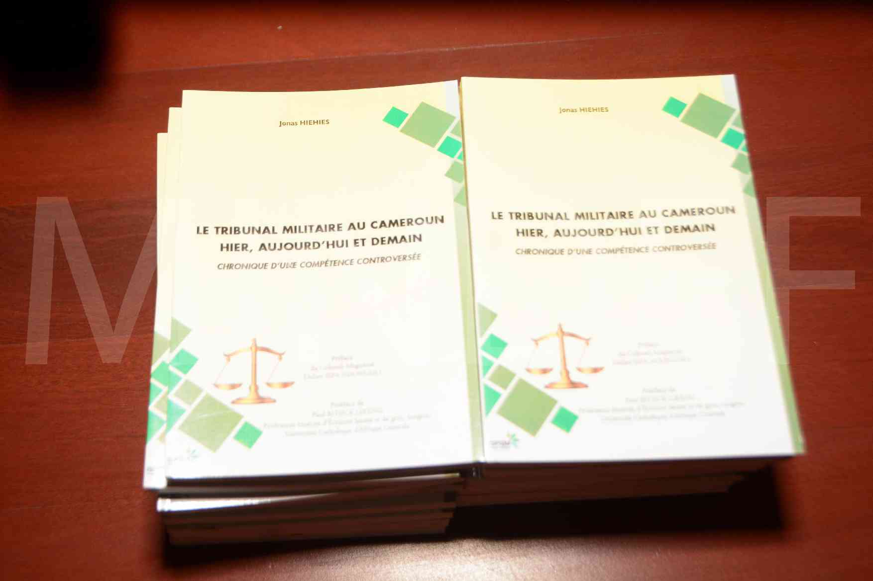 Dédicace du livre: un magistrat-militaire met en lumière le tribunal militaire du Cameroun