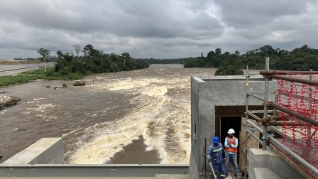 Naufrage sur le barrage de Nachtigal : les recherches des deux disparus se poursuivent malgré le débit très élevé du fleuve Sanaga